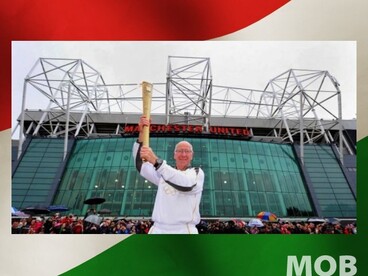 London 2012: Az Old Trafford előtt Bobby Charlton futott a lánggal