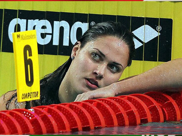 Jakabos a 200 méteres női vegyes úszást is megnyerte