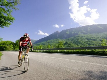 Kerékpár: Egy magyar amatőr RAAM-kvalifikációja a Race Across Italy 630 km-es távján