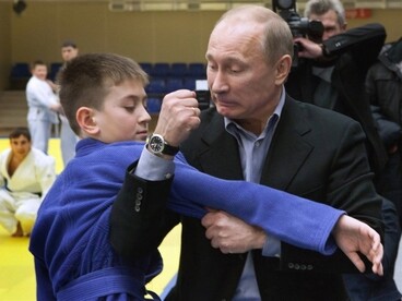 Putyin optimista a birkózással kapcsolatban