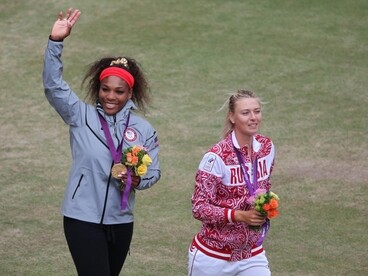 Roland Garros: Sarapova és Serena Williams mérkőzhet a fináléban
