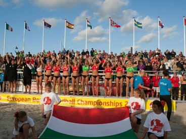 Világjátékok 2013 – Magaslati edzőtáborba mennek a női strandkézisek