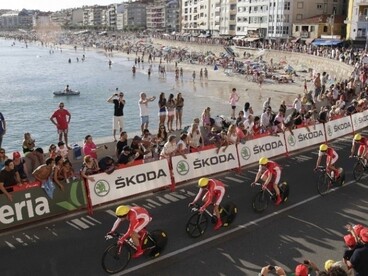 Az Asztana csapata nyerte a Vuelta első szakaszát
