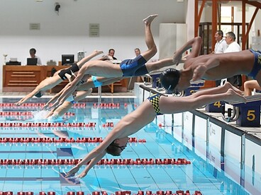 Olimpiai iskolák úszóversenye