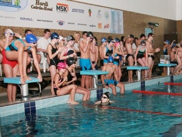 Megdőlt a huszonnégy órás úszás magyar rekordja