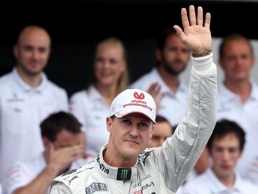 Egy második műtét után enyhén javult Schumacher állapota