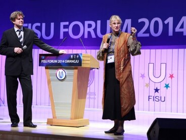 A FISU-konferencián Freyer Tamás MEFS-alelnök, a MOB tagja is előadott