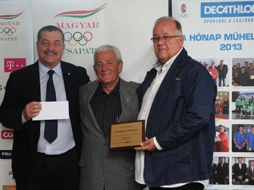 A magyar sport egyik bástyája lehet a Kőbánya SC - az úszók átvették A hónap műhelye-díjat