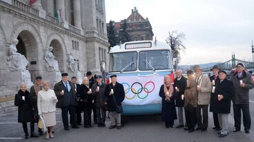 A melbourne-i játékokra és a forradalomra emlékeztek a magyar olimpikonok