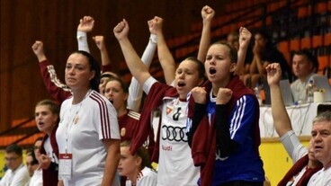 Elődöntős az EYOF-győztes kézilabda válogatott az U17-es EB-n
