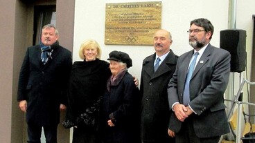 Emléktáblát avattak dr. Csejthey Lajos, az első Vas megyei születésű olimpikon emlékére