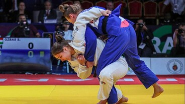 Özbas Szofit a junior világbajnoki címe olimpiai kvótás helyre repítette