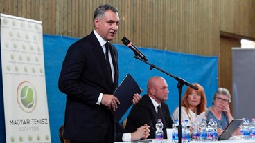 Dr. Lázár János lett a teniszszövetség új elnöke