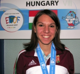 Czebei Réka az 1500m sikfutás bronzérmese