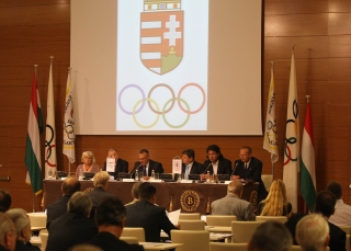 Közgyűlés a Boscoloban 2012.06.16