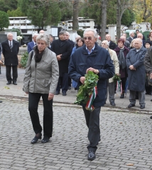 Halottak napi megemlékezés a Farkasréti - temetőben