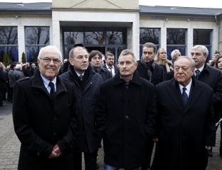 Sportvezetők is búcsúztak...