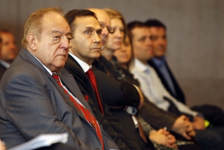 Aján Tamás, Gyárfás Tamás