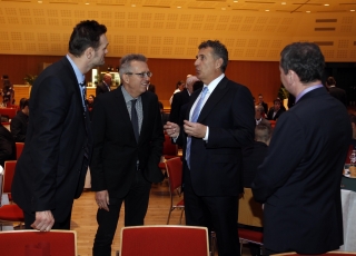 Kovács Antal,  Császári Attila és Szabó Bence MOB-főtitkár