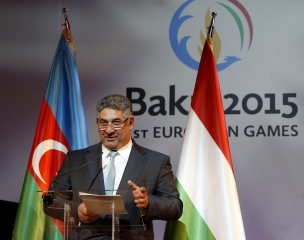 Azad Rahimov köszöntője 