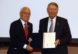 dr. Kamuti Jenő és Mészáros József vívó edző, bíró „Fair Play életmű”-kategória, Diploma     