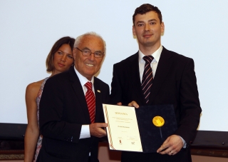 Osváth Richárd kerekes székes vívó „Fair Play cseledeket”-kategória, Trófea