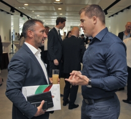 Küzdősportosok: Koko és Virág Lajos birkózó