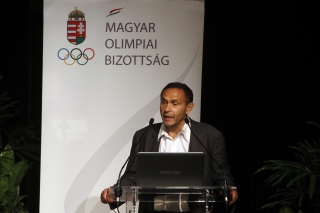Gyárfás Tamás úszóelnök, az Olimpiai Védnöki Testület tagja