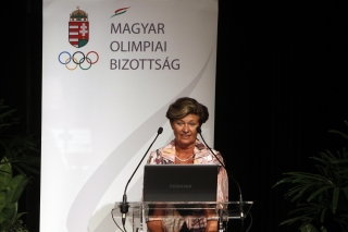 Regőczy Krisztina, az Olimpiai Védnöki Testület és a MOB elnökségének tagja