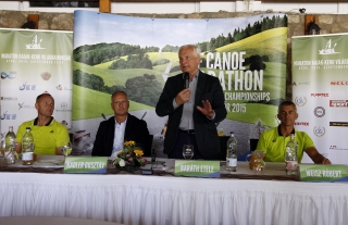 A maratoni kajak-kenu vb sajtótájékoztatója