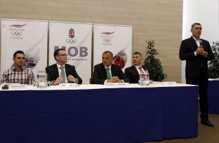 Kammerer Zoltán, Szauber Péter, Borkai Zsolt, Szabó Bence és Siklós Erik