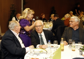 dr. Kárpáti György, dr. Kamuti Jenő, dr. Bodnár András és mögöttük Oszvald Marika