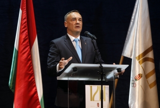 Borkai Zsolt