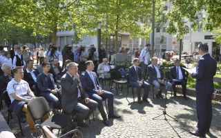 Megemlékezés a Szabadság téren