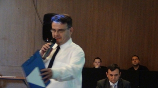 Játékvezető Gloviczky Tamás tanár