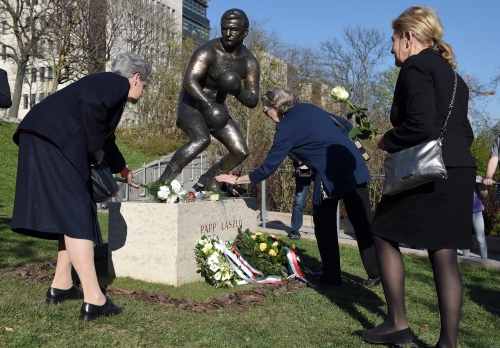 Papp László szoboravatása (2017.03.28.)