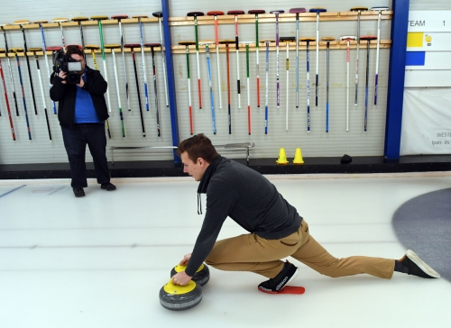 A Magyar Curling Szövetség és a MOB curling-délutánja a hazai média munkatársai részére.
