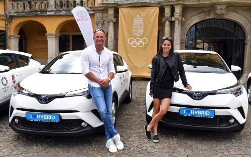 Toyota gépkocsikat vehettek át Tokyo 2020 olimpiáig élsportolóink (2018.05.08.)