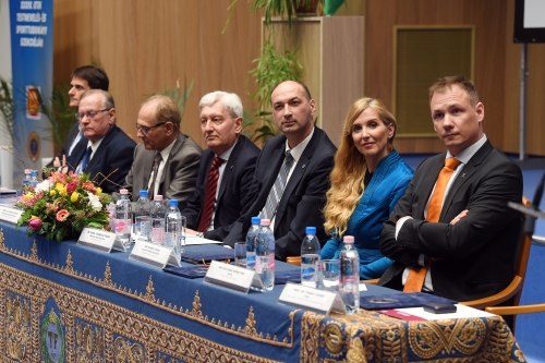 Konferencia a Testnevelési Egyetemen (2019.03.28.)