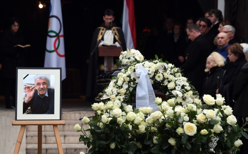 Végső búcsú az olimpiai bajnok vízilabdázó dr. Szivós Istvántól (2019.11.26.)