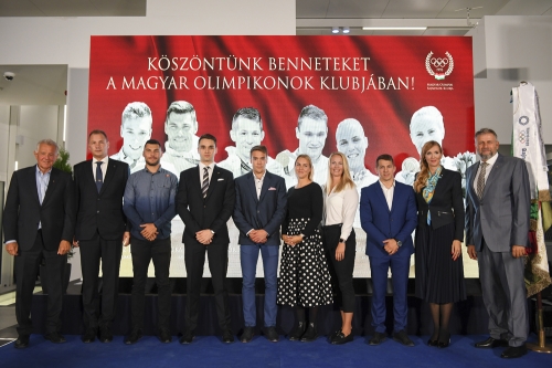 Olimpiai Bajnokok Klubja, 6 bajnok a tagok között (2021.10.21.)