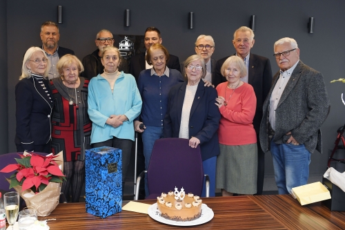 A 90 éves Juhász Katalin köszöntése (2022.11.24.)