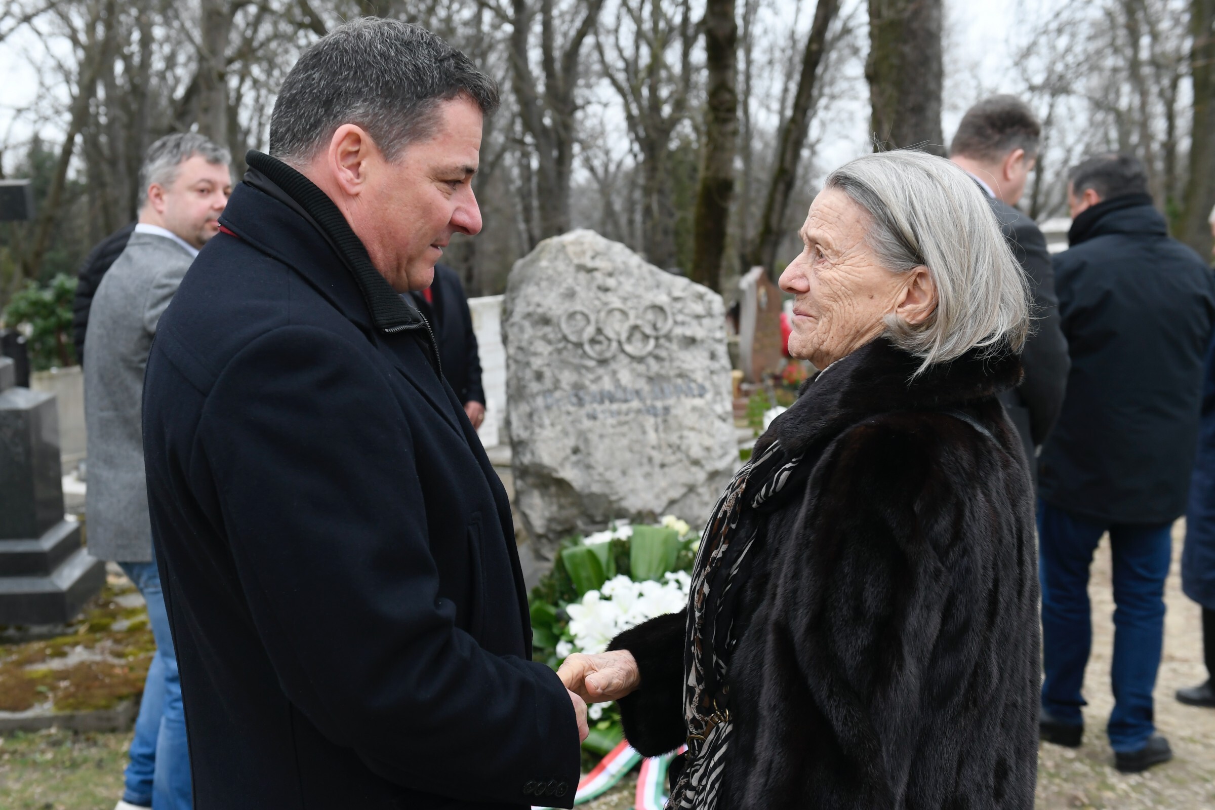 Megemlékezés Csanádi Árpád születésének 100. évfordulójára a Farkasréti temetőben (2023.02.23.)