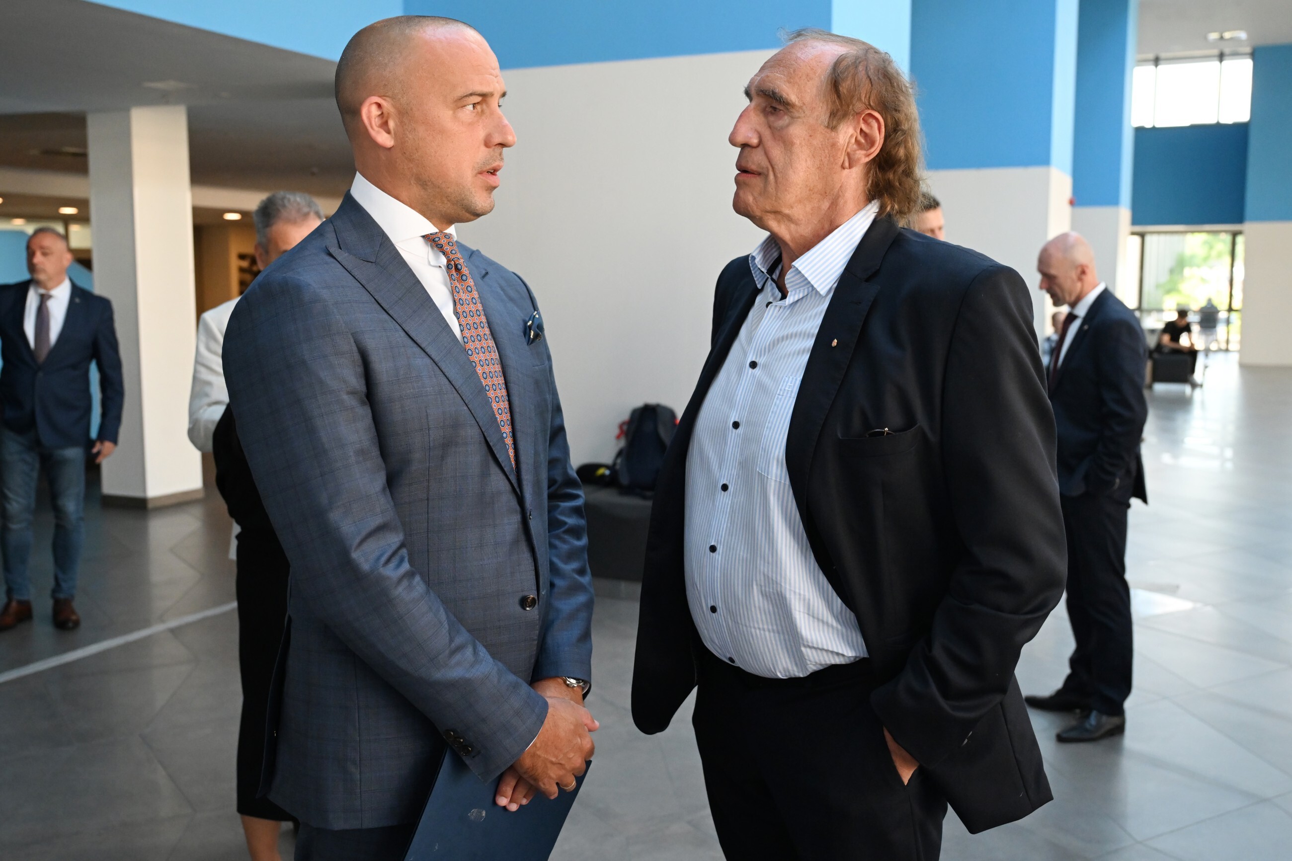 A Nemzet Sportolói adtak kézlenyomatot a TF-en a Magyar Sportcsillagok Falára (2024.06.17.)