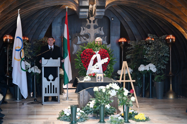 Végső búcsút vettek Hámori Jenőtől (2025.12.10.)