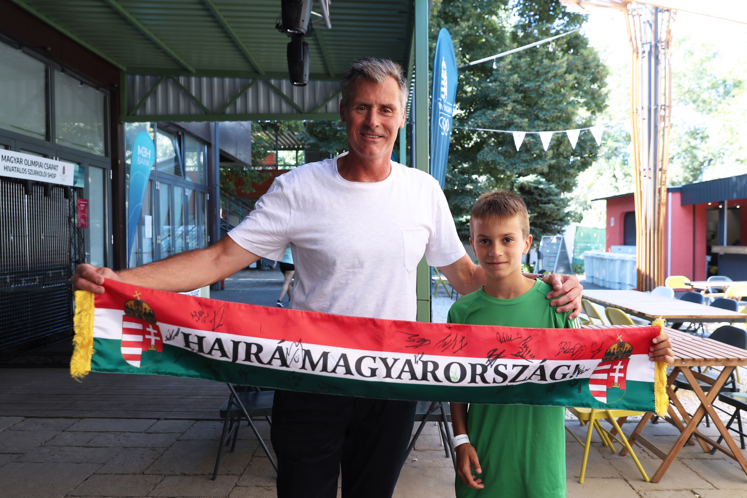 Kósz Zoltán a MOB szurkolói klubjában (2024.08.11.)