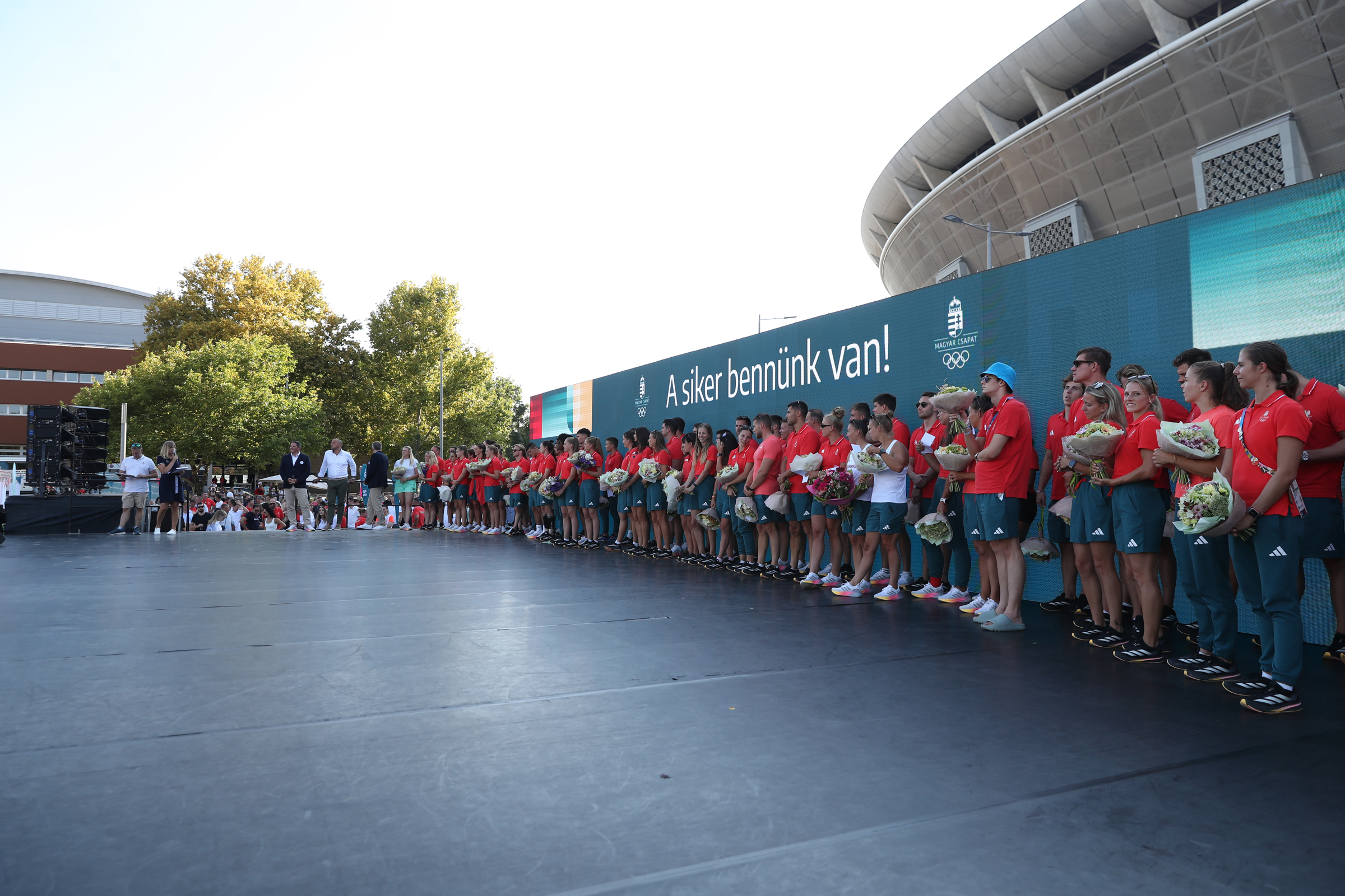 A Magyar Olimpiai Csapat köszöntése a Puskás Szoborkertben (2024.08.12.)