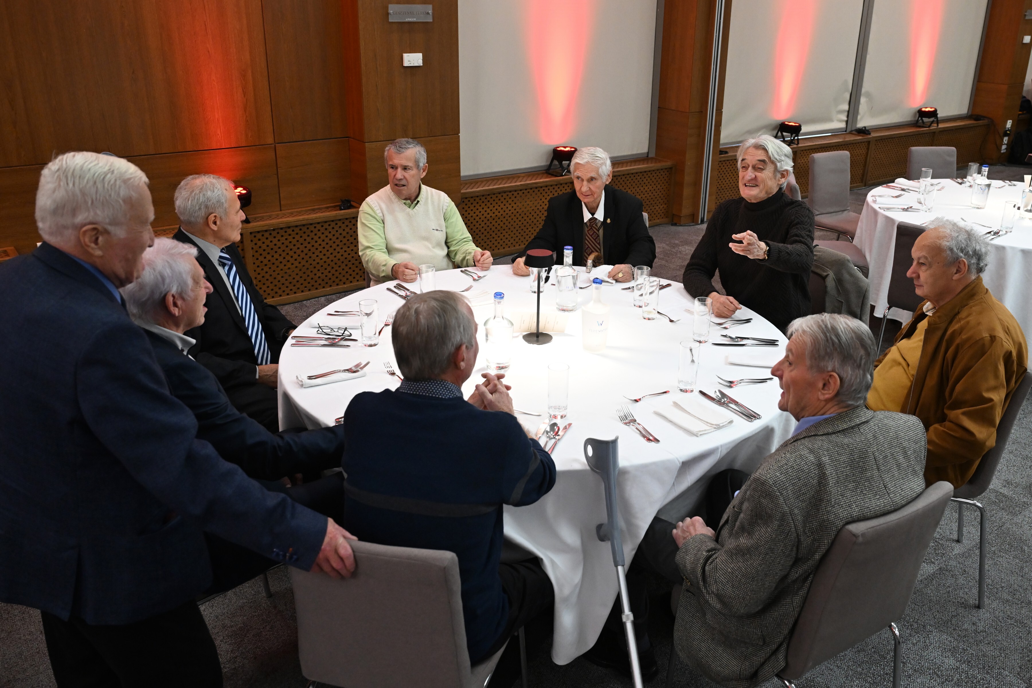 Szépkorú olimpiai érmesek karácsonyi találkozója (2024.12.11.)