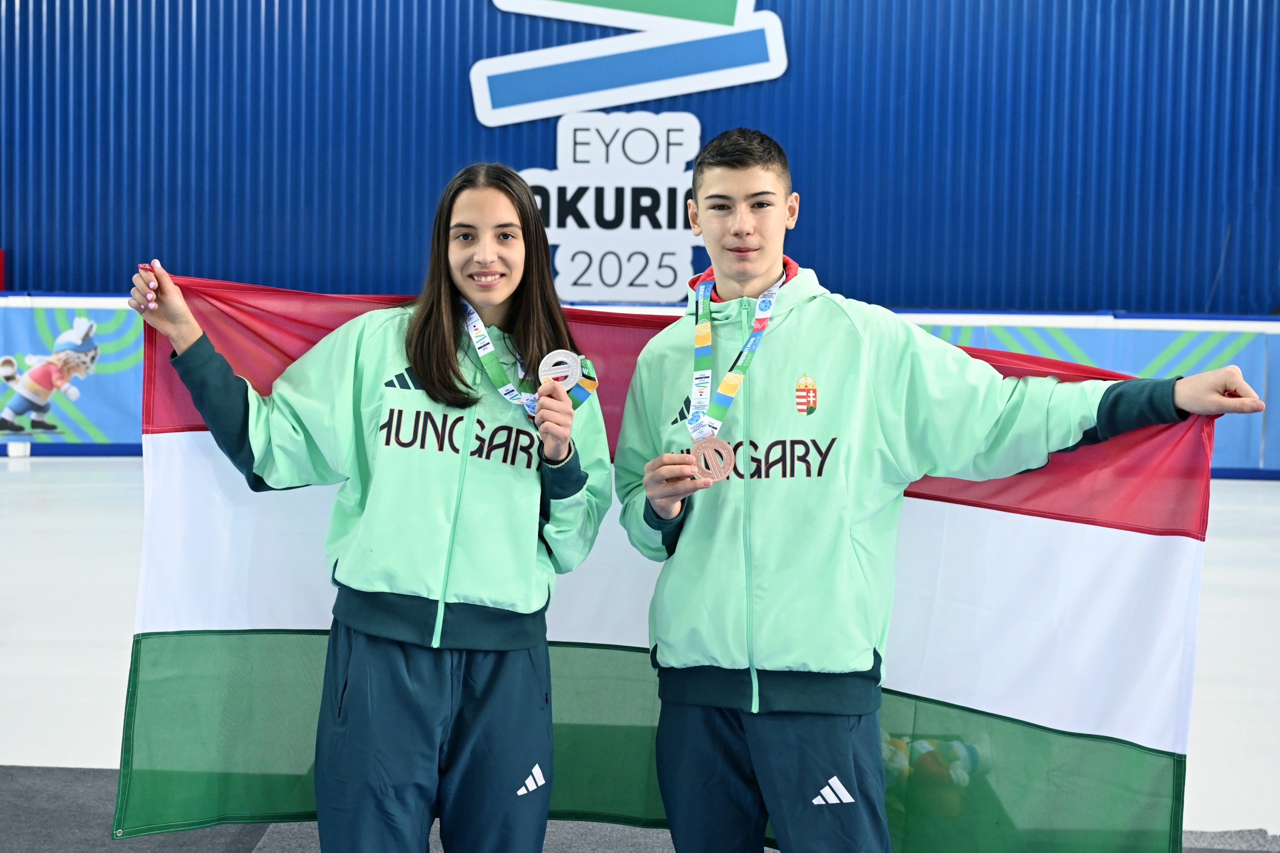 XVII. Téli EYOF: Két érem short trackben, edzésben műkorcsolyázónk (2025.02.11.)