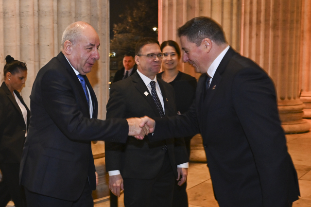 MOB 130 gálaest (2025.12.15)